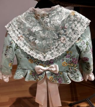 Traje de Fallera turquesa talla 7 hasta 10 años.