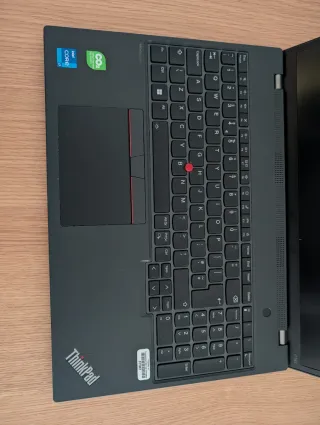 Lenovo ThinkPad P16S 2 Generación