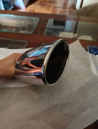 Cola de escape tipo RS4