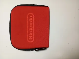 Nintendo 2DS Negra y Azul con Accesorios