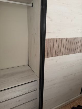 Armario corredero moderno