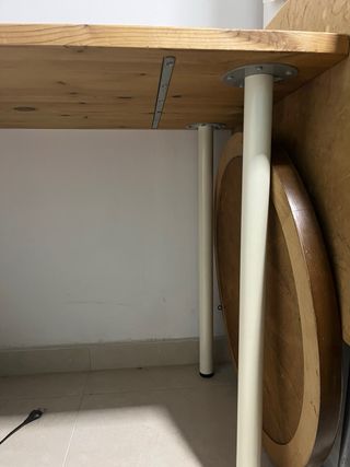 Mesa escritorio madera y metal