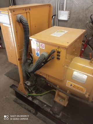 Grupo electrogeno Olympian GEP110 - Generador
