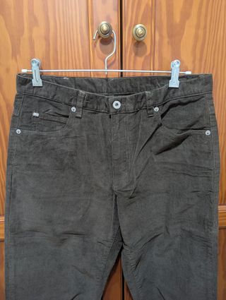Pantalón Lacoste Pana Recto Marrón Chocolate 42