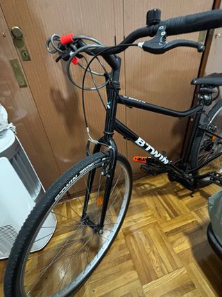 Bicicleta Híbrida BTWIN Trekking