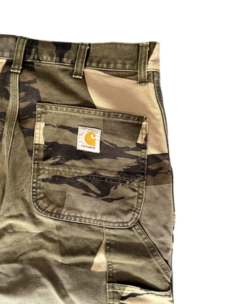 Carhartt WIP Pantalones Cargo Camuflaje Ancho