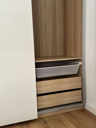 Armario modular Ikea madera casi nuevo