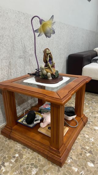Mueble de comedor de madera