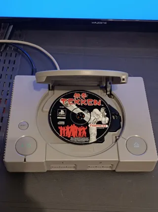 Lotto 2 Console PS1 Funzionanti