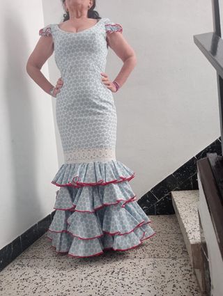 Trajes flamencas lunares