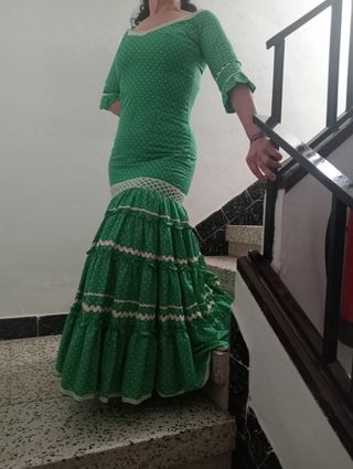 Trajes flamencas lunares