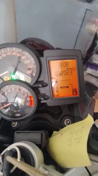 MOTO BMW F800R