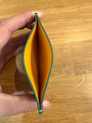 Cartera Verde y Blanca de cuero