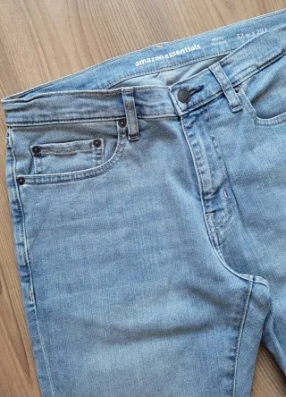 Amazon Essentials Jeans Hombre Talla 32W/29L