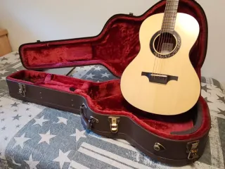 Guitarra acústica Luis Guerrero Modelo S
