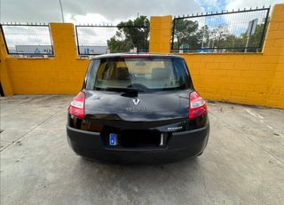 Renault Megane 2 2.0 16V Gasolina Manual