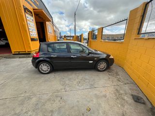 Renault Megane 2 2.0 16V Gasolina Manual
