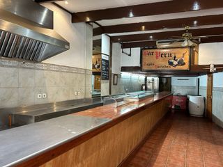 ALQUILO BAR CENTRICO . Sin traspaso.