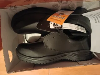 Zapatos FAL Seguridad Confort Hecho en España