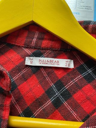 Camisa unisex Pull&Bear talla M