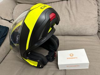 Casco Schuberth C4 L + Intercomunicador SC1