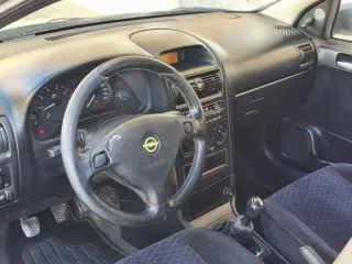 Opel Astra 2000