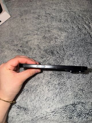 iPhone 16 Pro Grigio Siderale