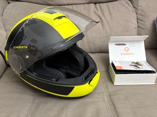 Casco Schuberth C4 S + Intercomunicador SC1