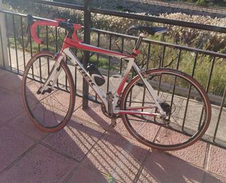 Bicicleta de carretera Trek