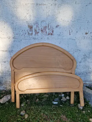Cabecero de madera para cama de 105