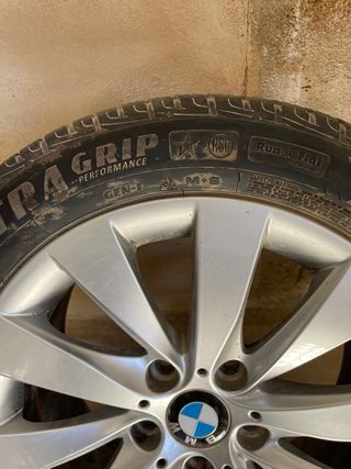 Llanta y Neumático BMW 225/50 R17