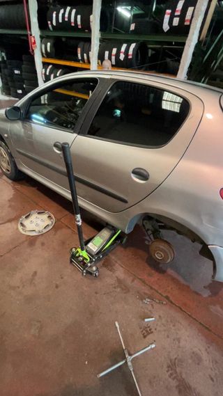 Peugeot 206 2002