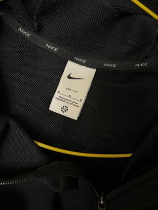 Sudadera Nike Negra con Cremallera