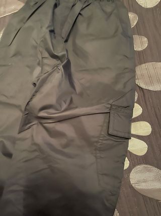 Cubrepantalón Columbia Negro Nieve