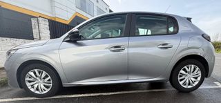 Peugeot 208 2022
