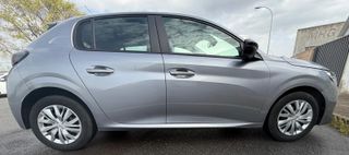 Peugeot 208 2022