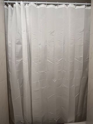 Cortina de baño blanca Leroy Merlin sin usar