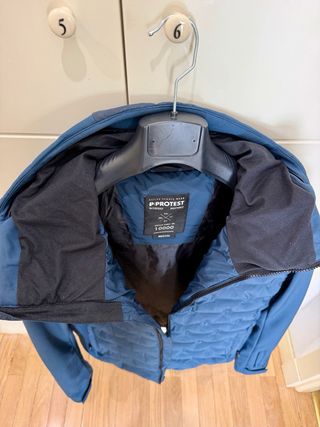 Conjunto chaqueta/pantalón esquí Protest 2026