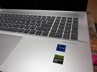 Portátil HP Envy 17 FHD 17.3 core i7