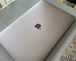 MacBook Pro 16” 2019 i9 32GB RAM 1TB SSD