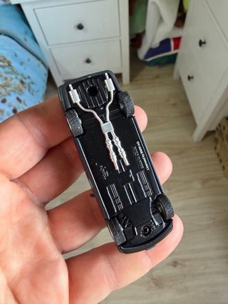 Mini GT BMW 750iL Sorrento Blue