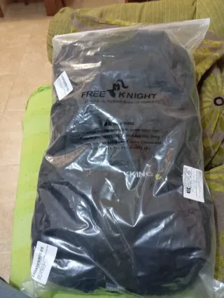 Mochila Trekking Free Knight 60L Negra