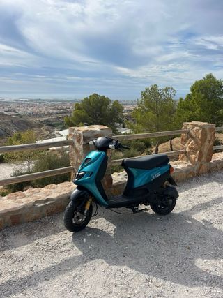 Piaggio Zip Copa Scooter Azul/Verde es negociable