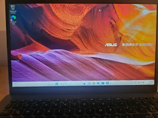 ASUS VivoBook 15 Ryzen 3 8GB RAM Gris