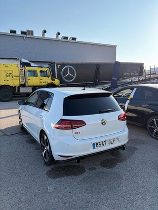 Volkswagen Golf mk7 GTI Performance Nacional