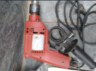 Taladro y sierra circular Casals