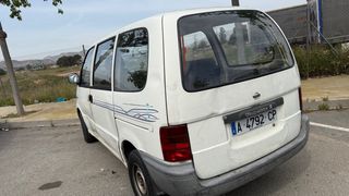 Nissan vanette  1995 2.3 Diesel