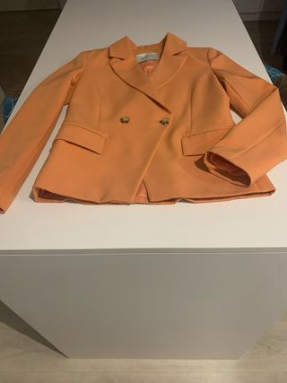 Americana Stradivarius salmón