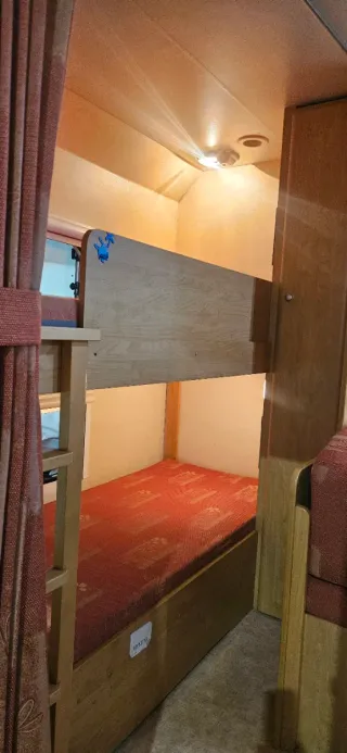 Caravana Sterckeman Evolution 510 con Aire