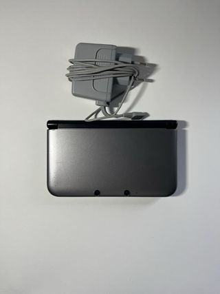 Nintendo 3DS XL con juegos